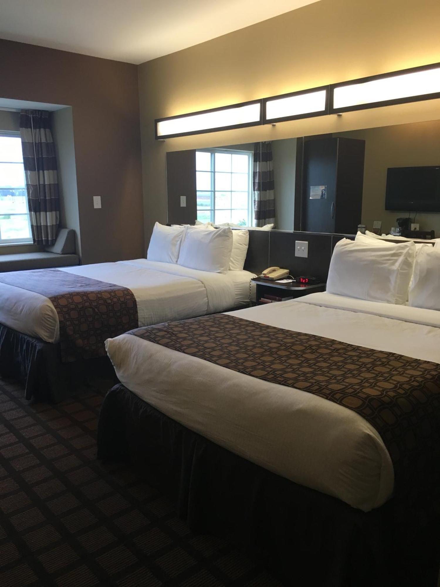 Microtel By Wyndham Perry National Fairground Area I-75 Номер фото